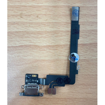 IPHONE16PROMAX尾插 黑色